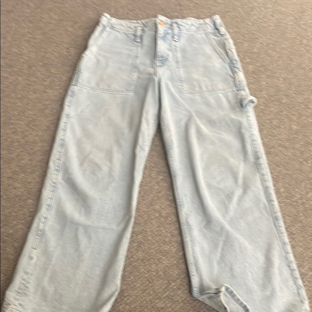 Free people light Wash Denim Jeans